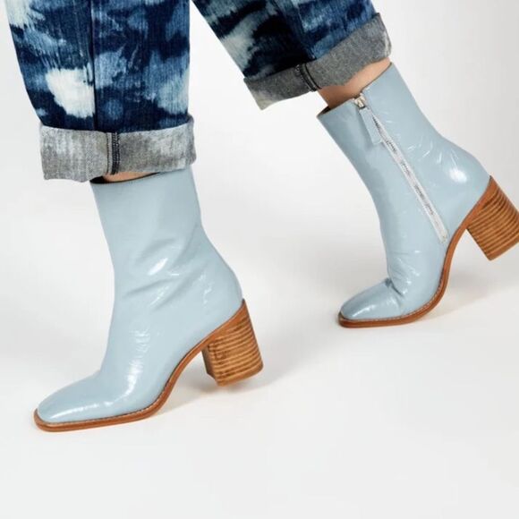 INTENTIONALLY BLANK Shoes - Intentionally Blank Contour Sky 10